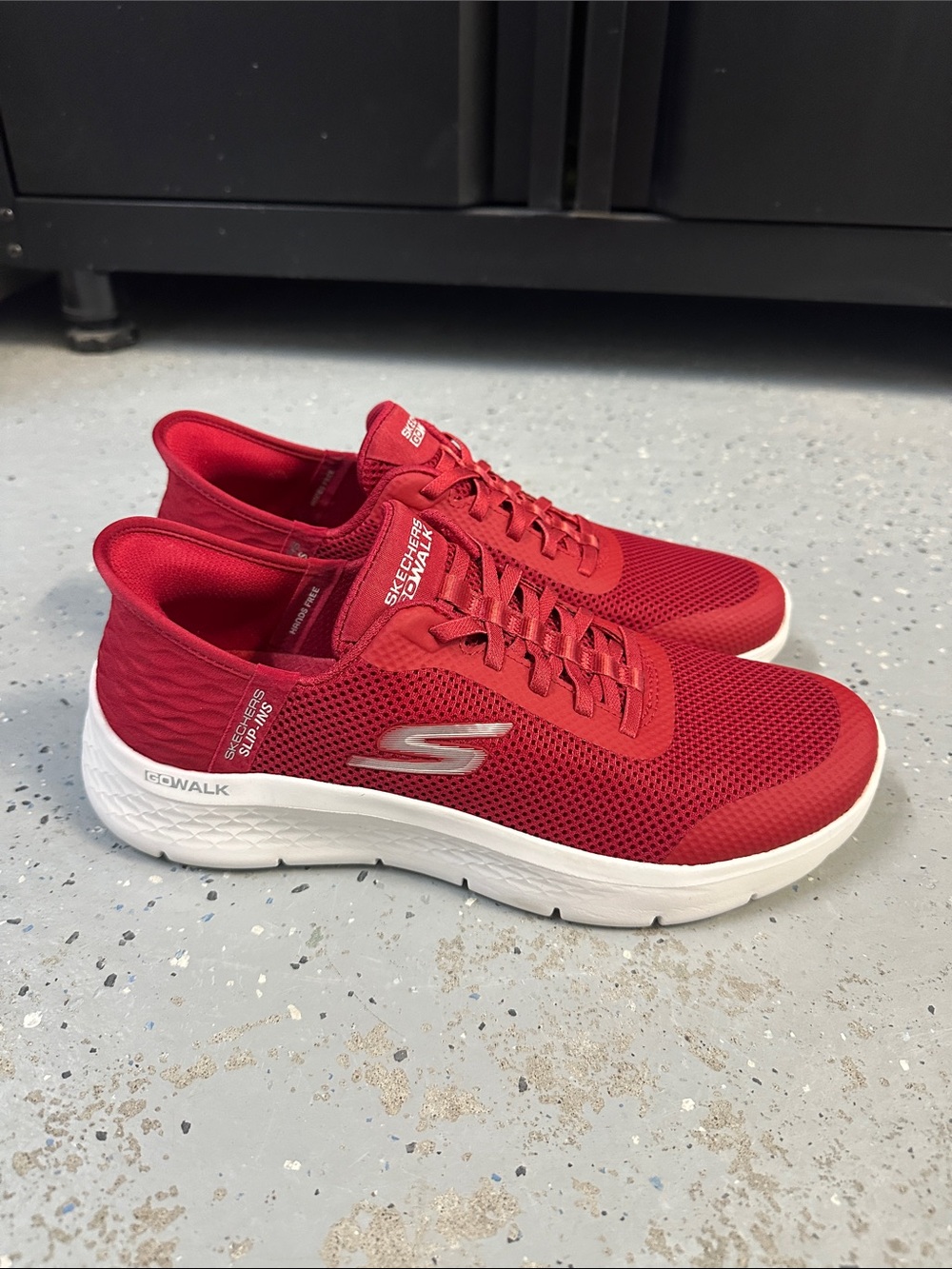 Skechers Red Mesh GOwalk Lightweight Men's Sneaker